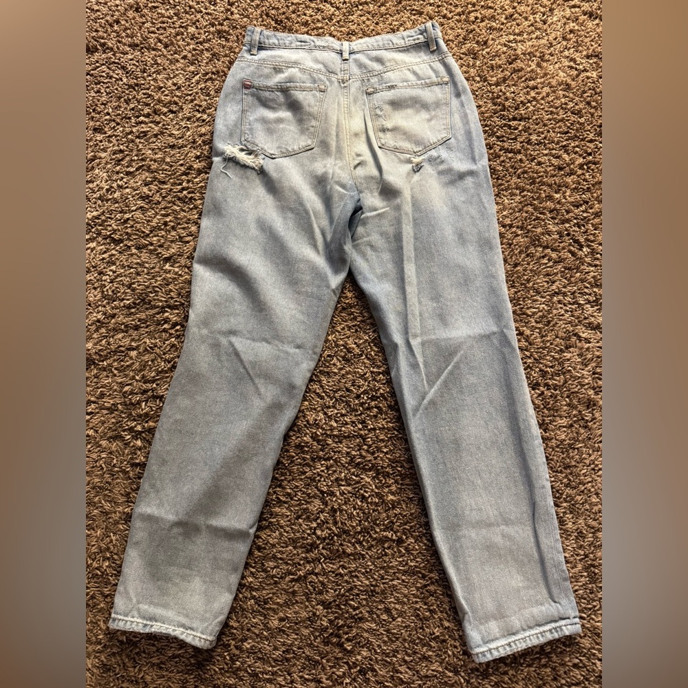 BDG Denim Mom High Rise Distressed Light Wash Jeans From Urban Outfitters - Picture 4 of 5